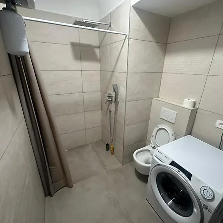 Portea - New 2025 Apartamento Izola