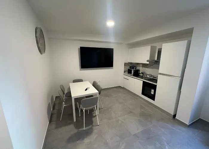 Portea - New 2025 Izola